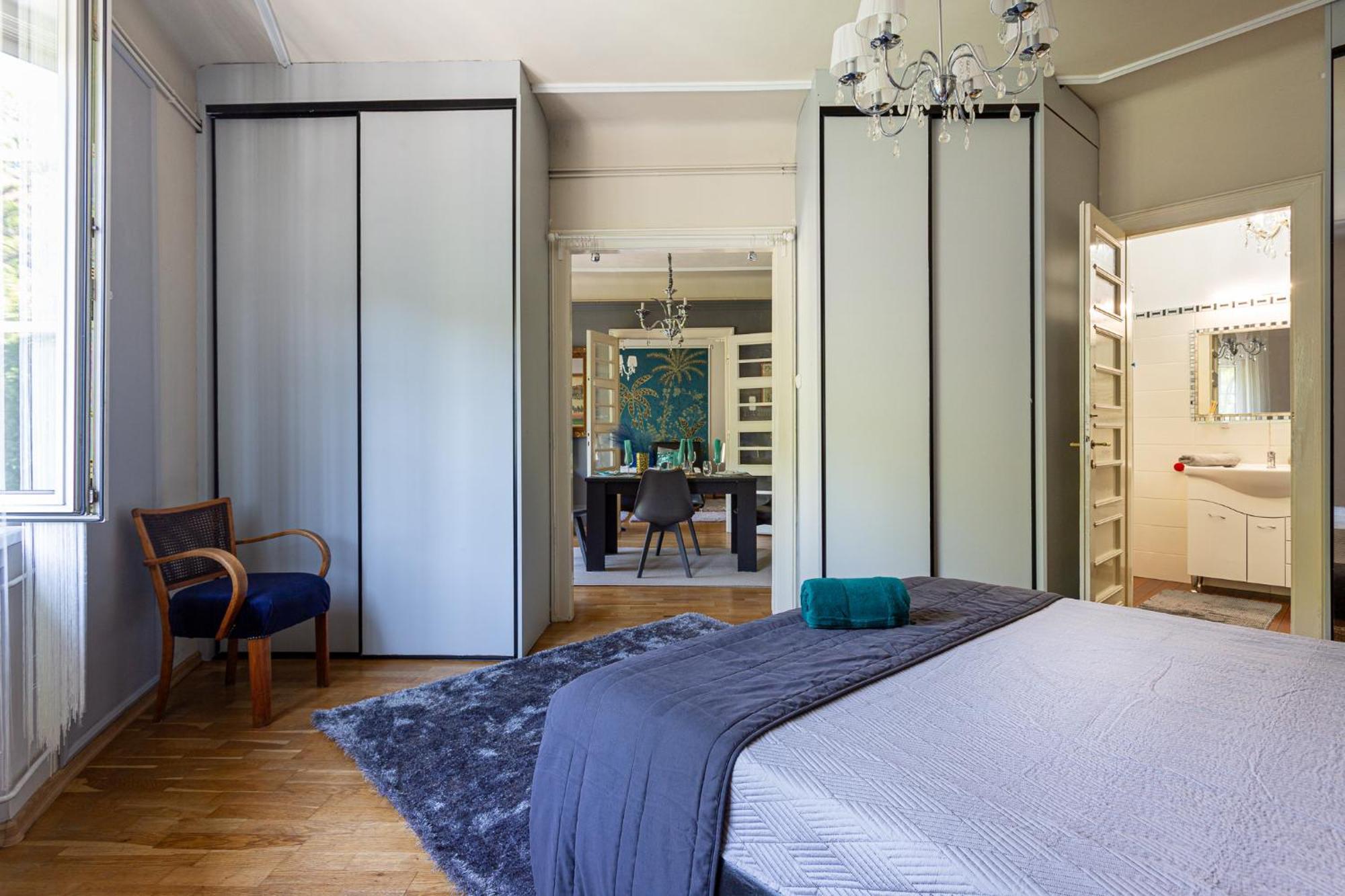Serpentine Apartments At Buda Castle, Budapest